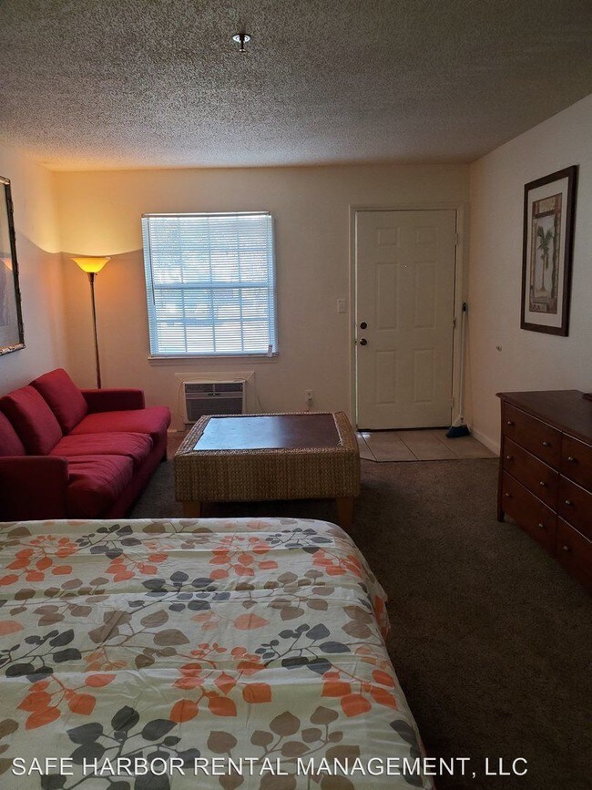 115 Shell Ave SE in Fort Walton Beach, FL - Building Photo - Building Photo