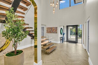 319 S Riverside Dr in Pompano Beach, FL - Building Photo - Building Photo