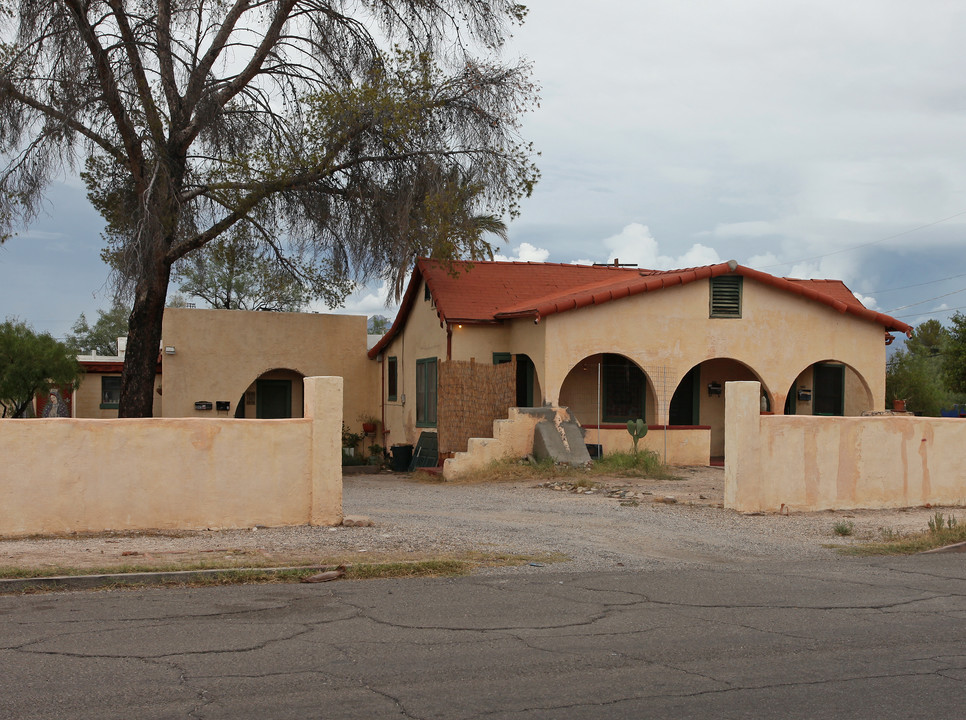 1663-1665 E 9th St in Tucson, AZ - Building Photo