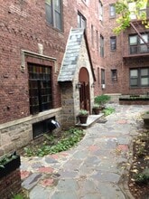 1 Hillside Ave in Great Neck, NY - Building Photo - Building Photo