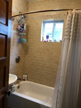151 Elm St, Unit 1 in Somerville, MA - Building Photo - Building Photo