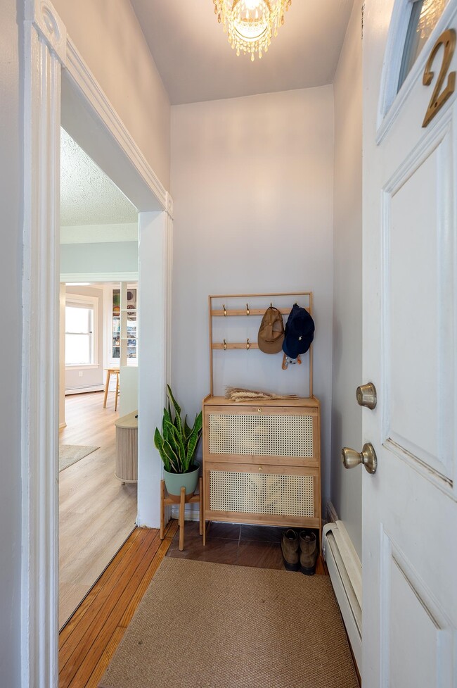 233 Bidwell Ave in Jersey City, NJ - Building Photo - Building Photo