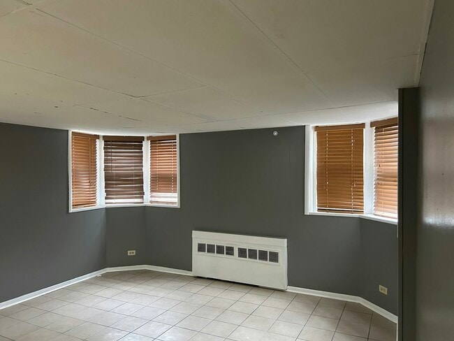 property at 1828 Gunderson Ave