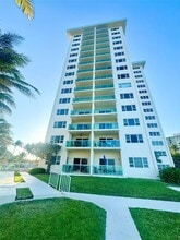 6000 N Ocean Blvd, Unit # 1D in Fort Lauderdale, FL - Foto de edificio - Building Photo