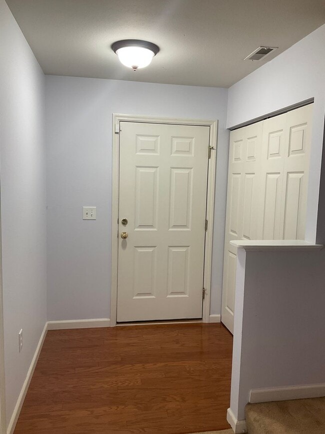 316 Falling Leaf Way in Mascoutah, IL - Building Photo - Building Photo