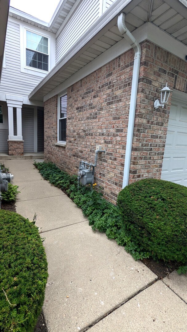 115 Bay Dr in Itasca, IL - Building Photo - Building Photo
