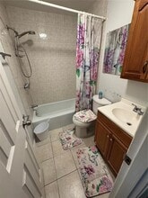 104 Base Ave W in Venice, FL - Building Photo - Building Photo