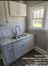 4045 Clements St in Detroit, MI - Building Photo - Building Photo