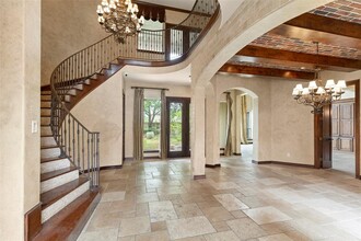 7414 Newbury Trail in Sugar Land, TX - Foto de edificio - Building Photo