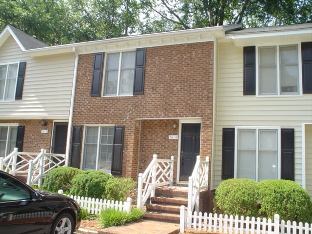 property at 3614 Plumbridge Ct