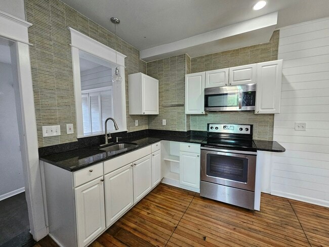 356 W Wilkes Barre St in Easton, PA - Building Photo - Building Photo
