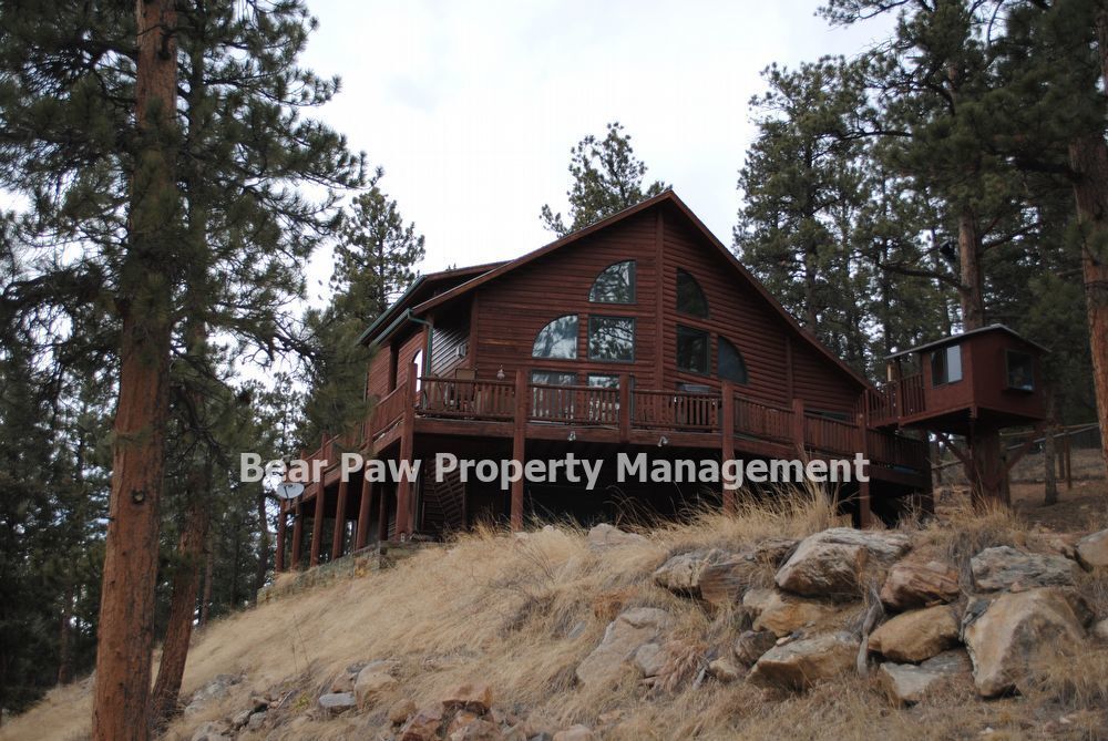 4644 Bannock Ln in Evergreen, CO - Building Photo