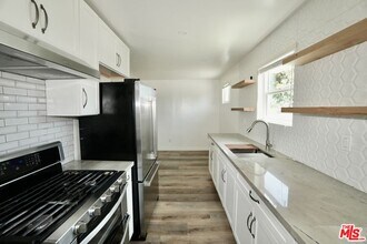 5216 Navarro St in Los Angeles, CA - Building Photo - Building Photo