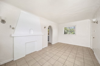 5730 Aldama St in Los Angeles, CA - Building Photo - Building Photo