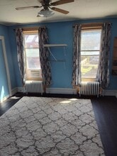 35 Brunswick Ave, Unit Walt in Troy, NY - Building Photo - Building Photo