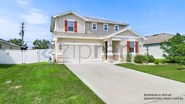 1709 Hilltop Dr in Dundee, FL - Building Photo - Building Photo