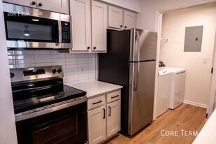 103 E 28 Terrace in Kansas City, MO - Building Photo