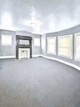 10721 Columbia Ave in Cleveland, OH - Building Photo - Building Photo