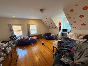 22 Highland Ave, Unit 2 in Boston, MA - Building Photo - Building Photo