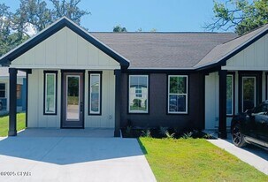 1615 Wilmont Ave. in Panama City, FL - Building Photo