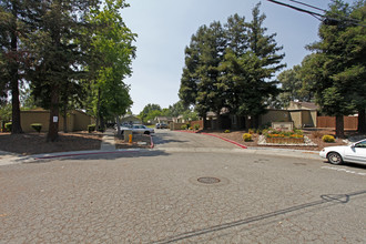 The Redwoods in Sacramento, CA - Building Photo - Building Photo