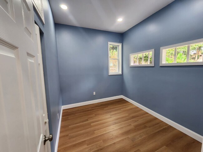 1000 Longley Ave NW in Atlanta, GA - Foto de edificio - Building Photo