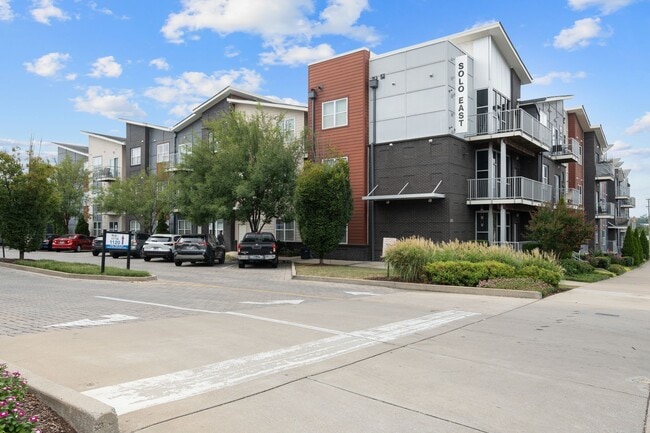 property at 1118 Litton Ave