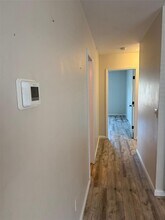 57 Stewart Ave in Huntington, NY - Building Photo - Building Photo