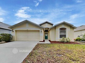 5530 S Sparrow Hawk Ct in Zephyrhills, FL - Building Photo