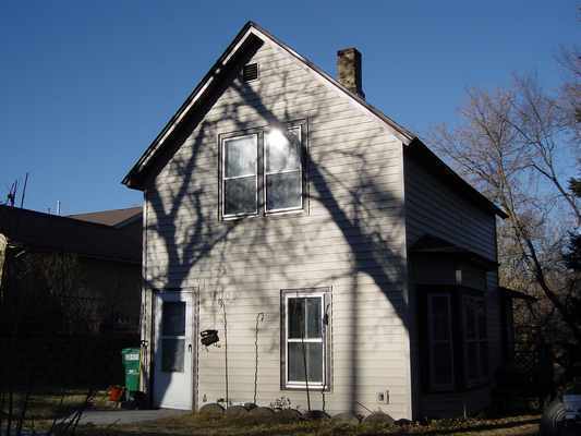 property at 1005 Ivy St