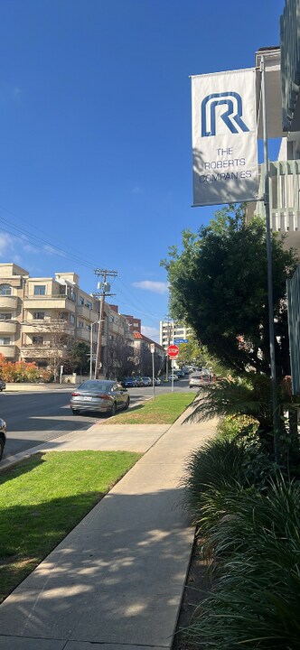 872 S Westgate Ave-Unit -9 in Los Angeles, CA - Building Photo