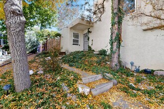5528 Overlook Dr NE in Albuquerque, NM - Foto de edificio - Building Photo