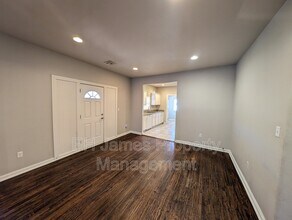 2235 E 10th St in Tulsa, OK - Building Photo - Building Photo