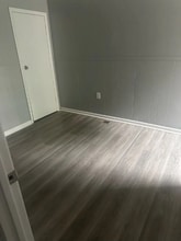 828 Beatty St in Trenton, NJ - Foto de edificio - Building Photo