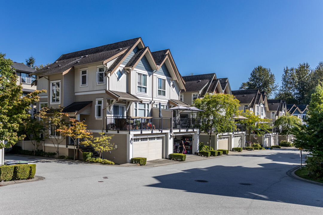 20120 68 Av in Langley, BC - Building Photo