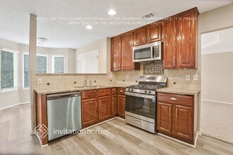 5308 Bridgewater Trce in Stone Mountain, GA - Foto de edificio - Building Photo