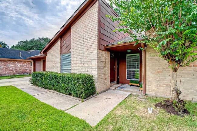 22314 N Fork Dr in Katy, TX - Foto de edificio - Building Photo