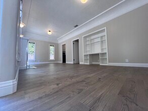 810 N Harper Ave, Unit 810 N Harper in Los Angeles, CA - Building Photo - Building Photo