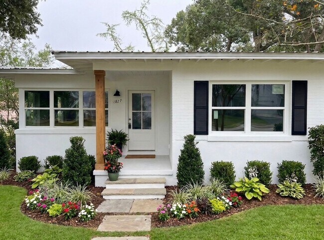 property at 1827 Fernando Dr