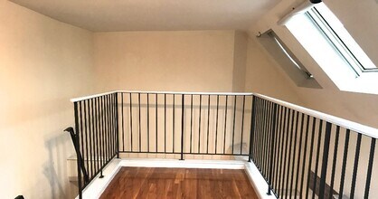 234 Mott St, Unit 20 in New York, NY - Building Photo - Building Photo