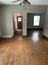 235 W McKinley Ave in Zeeland, MI - Building Photo - Building Photo