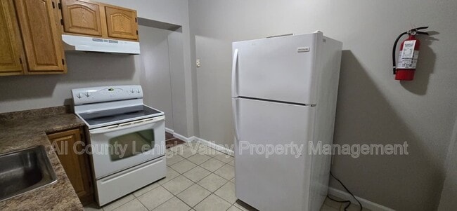 609.5 Walnut St in Easton, PA - Building Photo - Building Photo