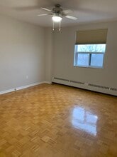 50 John St W in Hamilton, ON - Building Photo - Building Photo