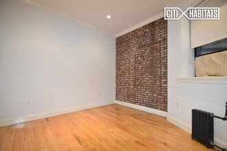 266 Elizabeth St-Unit -1 in New York, NY - Building Photo - Building Photo