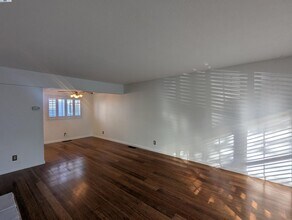 744 Palomino Dr in Pleasanton, CA - Building Photo - Building Photo