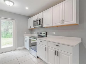3761 SE Dixie Ross St in Stuart, FL - Building Photo - Building Photo