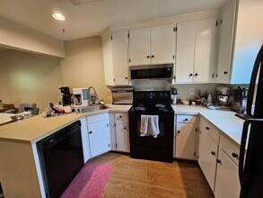 720 Exton Ct in Charlottesville, VA - Building Photo - Building Photo