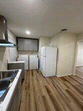 519 E Ridgecrest Blvd in Ridgecrest, CA - Foto de edificio - Building Photo