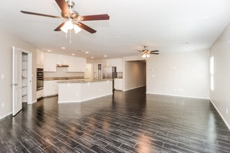 10830 E Calypso Ave in Mesa, AZ - Building Photo - Building Photo