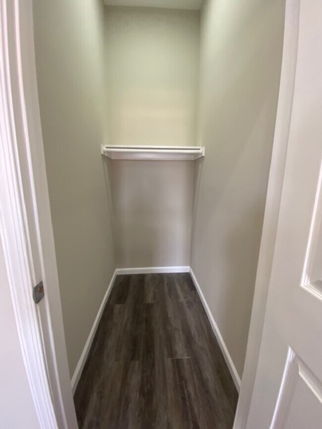 1900 Druid Hill Ave photo'